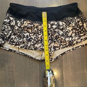 Size 6 Lululemon shorts